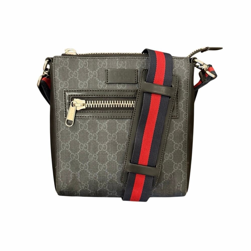 Gucci GG Monogram Small Messenger bag